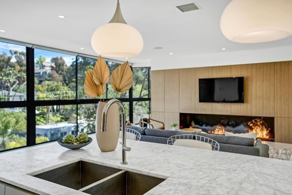 Experience Eco-Luxury At Its Finest - Centrally Located Clea House In San Diego! Экстерьер фото